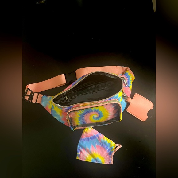 Forever 21 Other - Has never been use